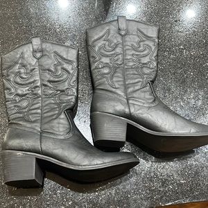 100 percent vegan leather black cowboy boots.